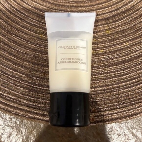 NEW UNOPENED Gilchrist & Soames travel bath set - Picture 6 of 9